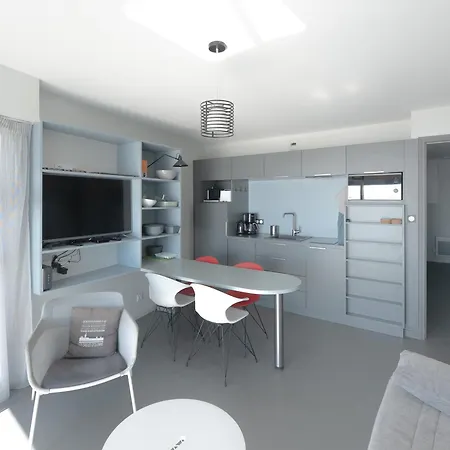 2* Face Avec Balcon Et Garage - Centre-ville Sables D'olonne - Fr-1-197-367 Les Sables-dʼOlonne