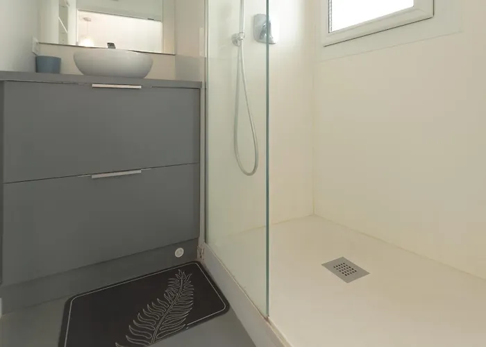 Appartement Les Sables-d'olonne, 2 Pièces, 4 Personnes - Fr-1-197-367